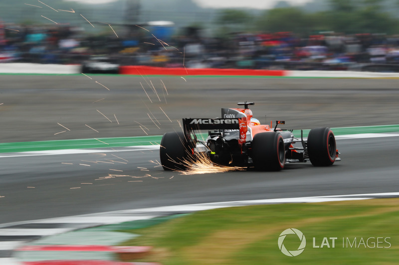 El espectáculo de Alonso en Gran Bretaña