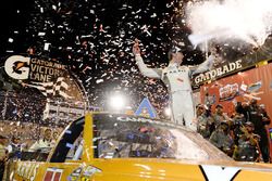 Daniel Suarez, Kyle Busch Motorsports, Toyota in der Victorylane