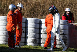 Lance Stroll, Williams FW40 se estrelló contra una barrera de neumáticos