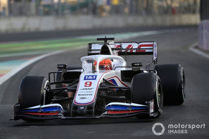 Nikita Mazepin, Haas VF-21