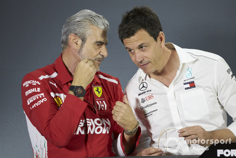 Maurizio Arrivabene, Team Principal, Ferrari, and Toto Wolff, Executive Director (Business), Mercedes AMG, in the team principals Press Conference