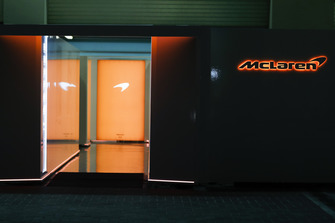 Ingresso all'unità McLaren
