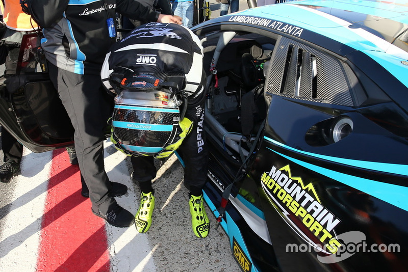 Hardwick festeggia la vittoria