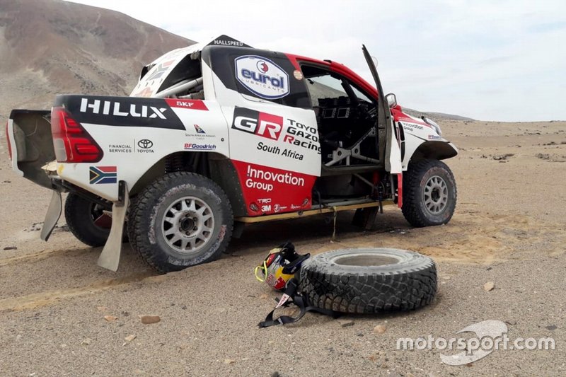 #302 Toyota Gazoo Racing Toyota Hilux: Giniel de Villiers, Dirk von Zitzewitz