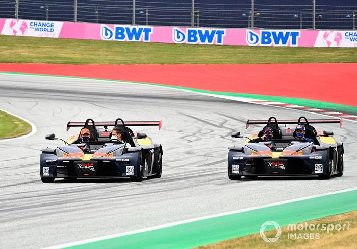 Sergio Pérez, Red Bull Racing, Max Verstappen, Red Bull Racing, en un KTM X-Bows