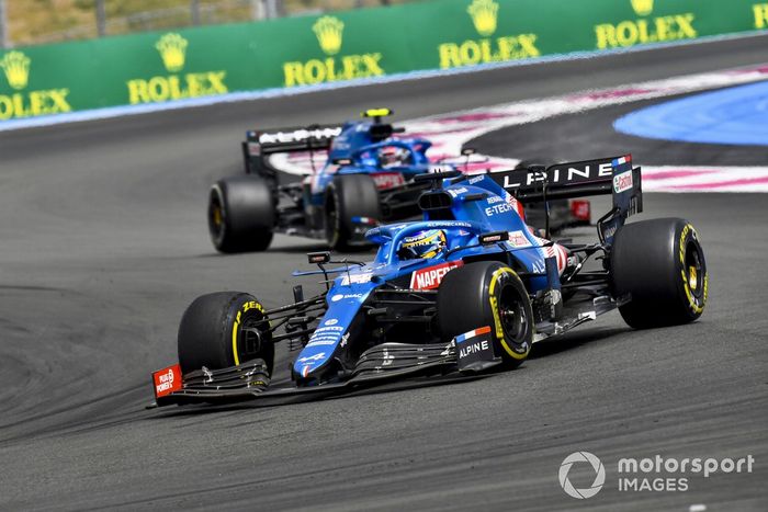 Fernando Alonso, Alpine A521, Esteban Ocon, Alpine A521