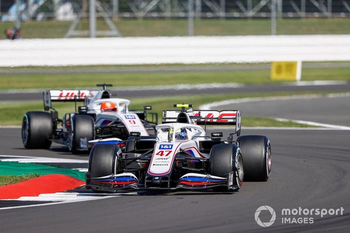 Mick Schumacher, Haas VF-21, Nikita Mazepin, Haas VF-21