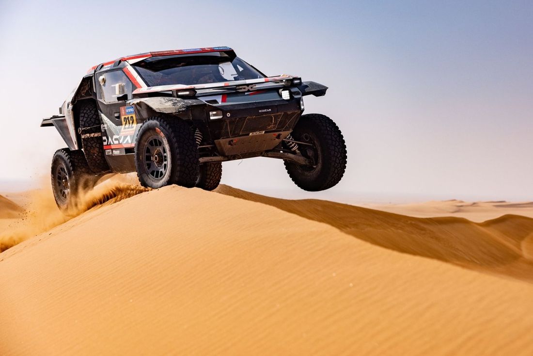 #212 Dacia Sandriders Dacia: Cristina Gutierrez, Pablo Moreno