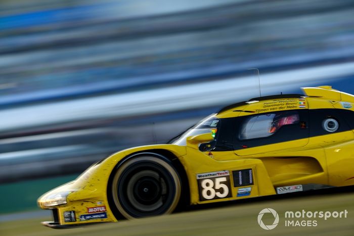 #85 JDC Miller MotorSports Porsche 963: Tijmen Van Der Helm, Gianmaria Bruni, Pascal Wehrlein, Bryce Aron