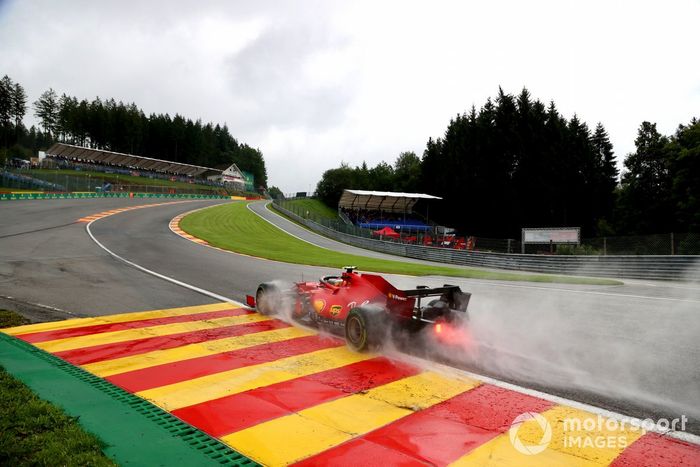 Carlos Sainz Jr., Ferrari SF21