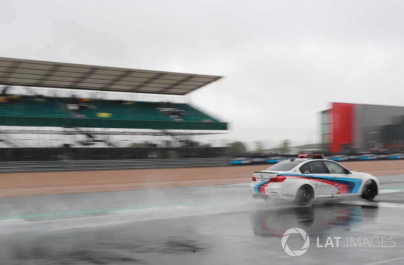 Le Safety car non plus