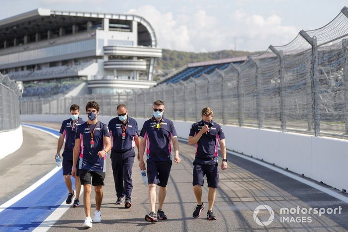 Lance Stroll, Racing Point, recorre la pista