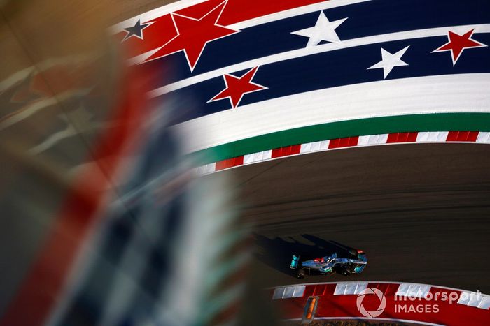 George Russell, Mercedes W13