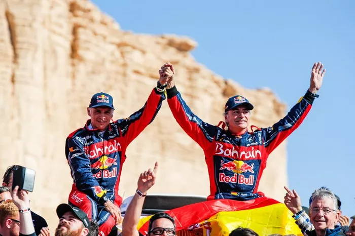 #305 JCW X-Raid Team: Carlos Sainz, Lucas Cruz