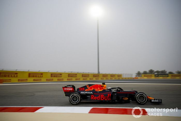 Max Verstappen, Red Bull Racing RB16B 