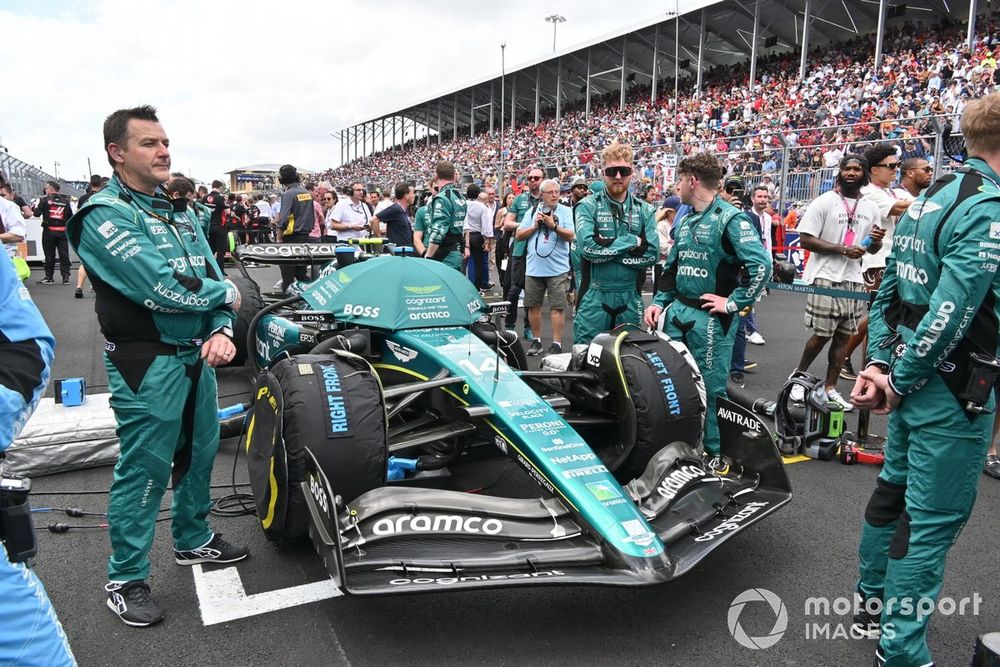 Fernando Alonso, Aston Martin AMR23 