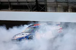 Race Winner Kevin Harvick, Stewart-Haas Racing, Ford Mustang