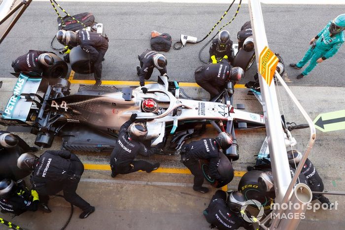 Lewis Hamilton, Mercedes AMG F1 W10, makes a pit stop