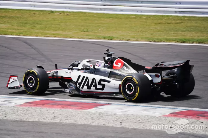 平川亮、ハースVF-23