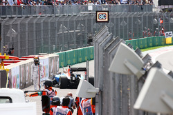 Паскаль Верляйн, Manor Racing сходить на старті