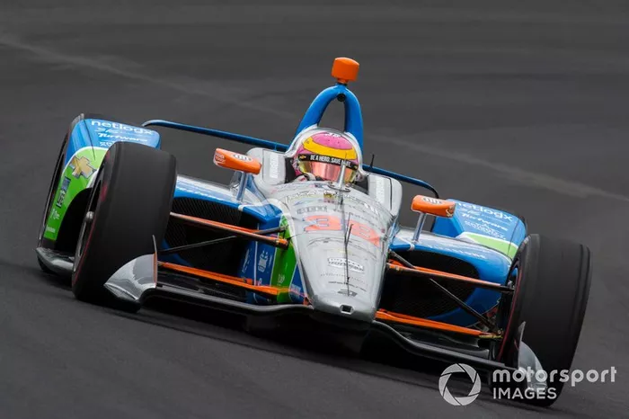 30º #39 Pippa Mann, Driven2SaveLives, Clauson-Marshall Racing Chevrolet: 227.244 mph