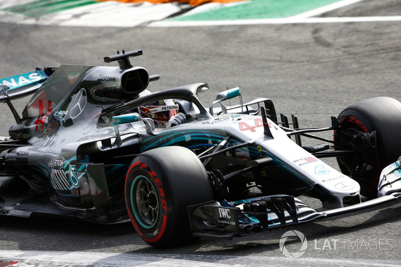 3: Льюіс Хемілтон, Mercedes AMG F1 W09, 1.19,294