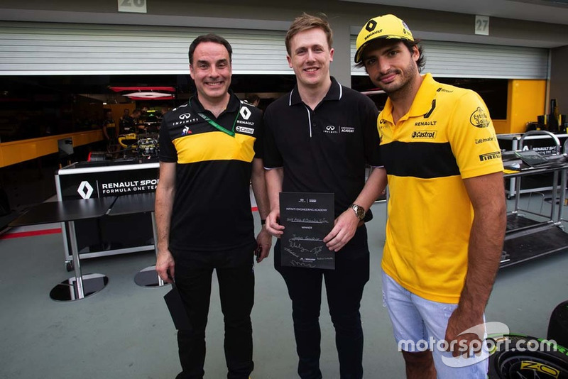 James Gourlie, Infiniti Engineering Academy, Carlos Sainz Jr., Renault Sport F1 Team