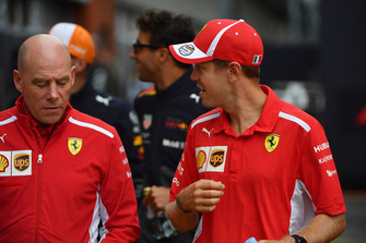 Sebastian Vettel, Ferrari and Jock Clear, Ferrari Chief Engineer