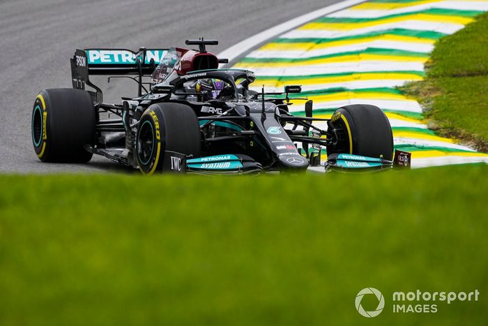 Lewis Hamilton, Mercedes W12