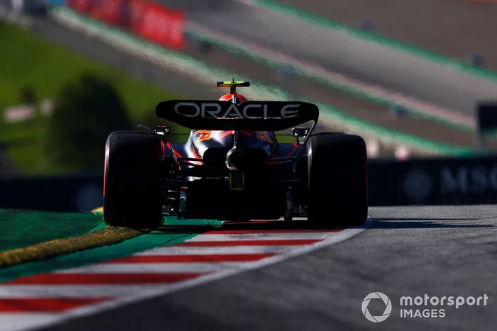 Sergio Pérez, Red Bull Racing RB18