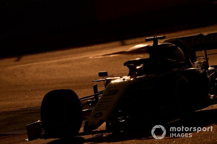 Daniel Ricciardo, Renault F1 Team R.S. 19