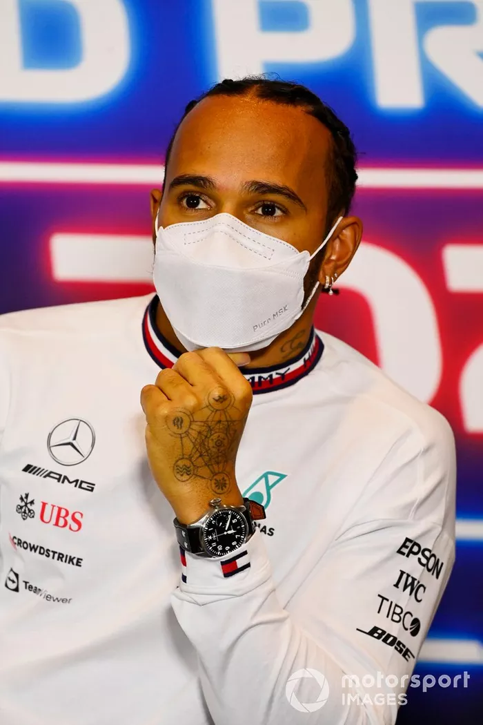 Lewis Hamilton, Mercedes, en la conferencia de prensa