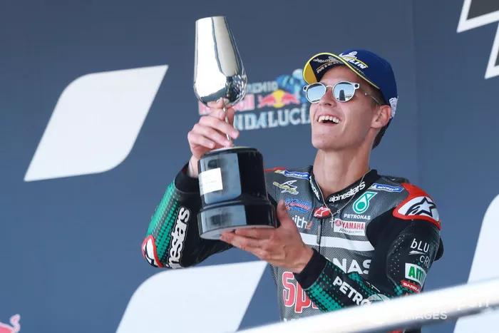 Podio: il vincitore della gara Fabio Quartararo, Petronas Yamaha SRT
