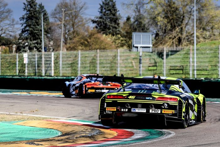 #46 Team WRT Audi R8 LMS evo II GT3: Nico Müller, Frédéric Vervisch, Valentino Rossi