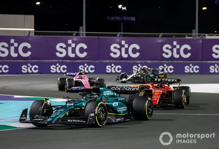 Lance Stroll, Aston Martin AMR23, Carlos Sainz, Ferrari SF-23, Esteban Ocon, Alpine A523