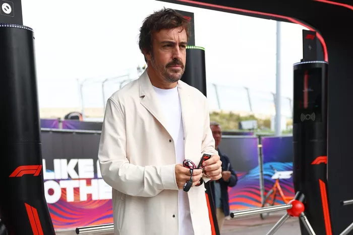 Fernando Alonso, Aston Martin Racing