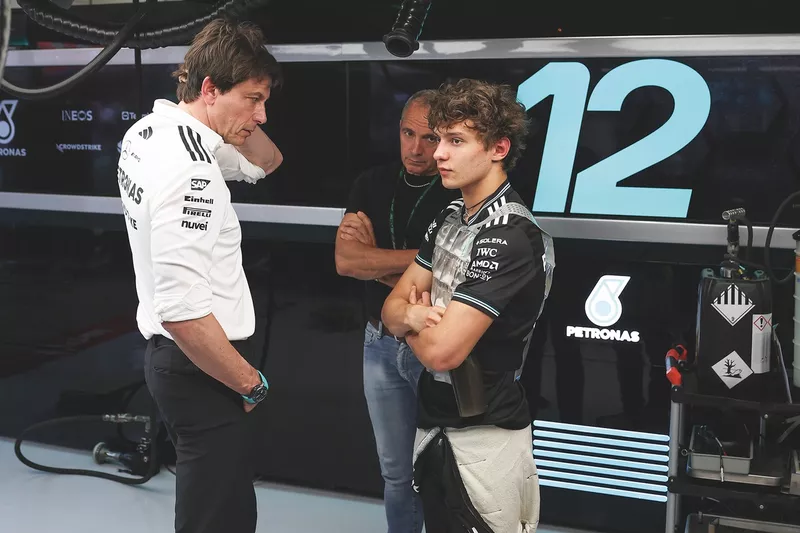 Toto Wolff, Mercedes, Andrea Kimi Antonelli, Mercedes 
