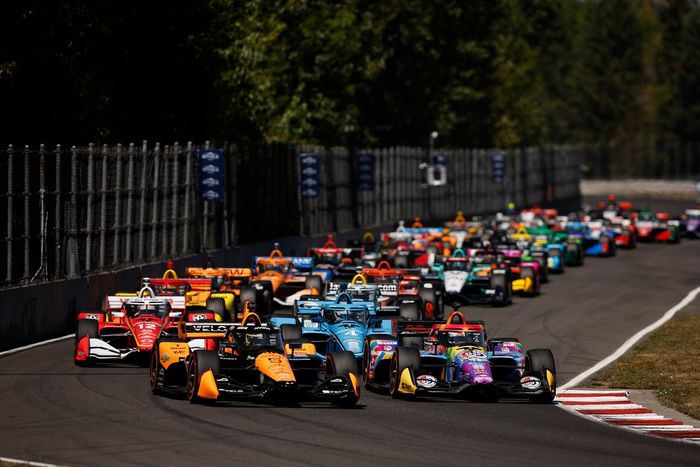 Patricio O'ward, Arrow McLaren, Felix Rosenqvist, Meyer Shank Racing