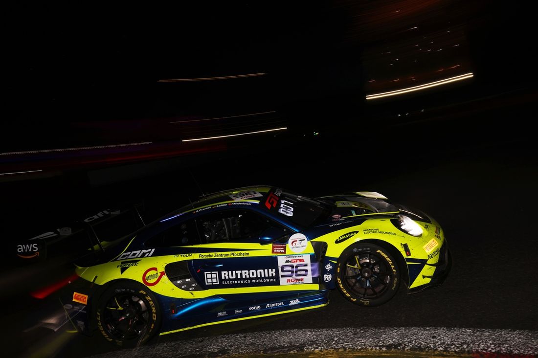 #96 Rutronik Racing Porsche 911 GT3 R (992): Sven Müller, Patric Niederhauser, Alessio Picariello