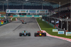 Lewis Hamilton, Mercedes-Benz F1 W08 and Max Verstappen, Red Bull Racing RB13 battle