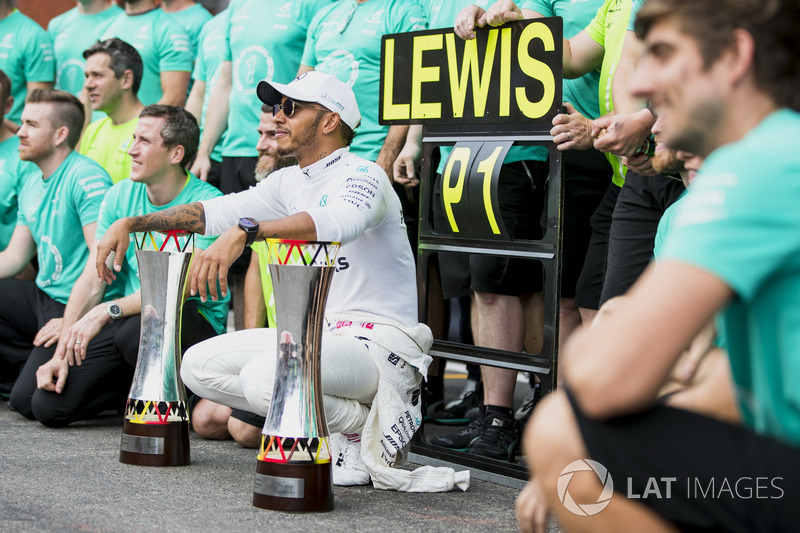 Льюіс Хемілтон, Mercedes AMG F1, з командою