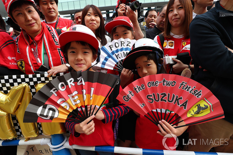 Ferrari fans