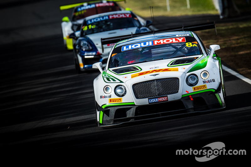 #8 Bentley Team M-Sport, Bentley Continential GT3: Steven Kane, Guy Smith, Oliver Jarvis