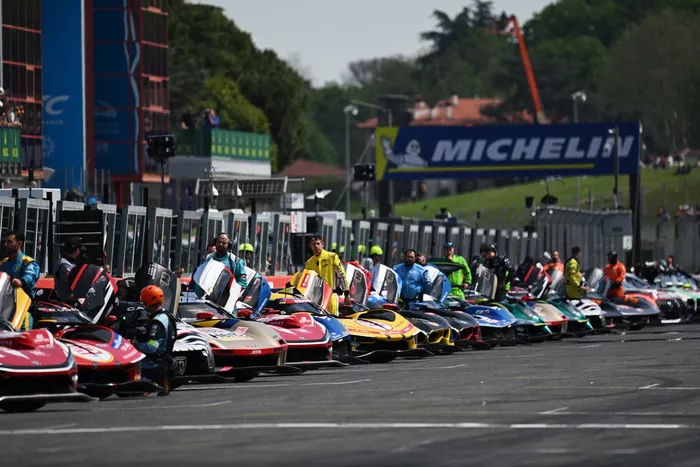 Car line up