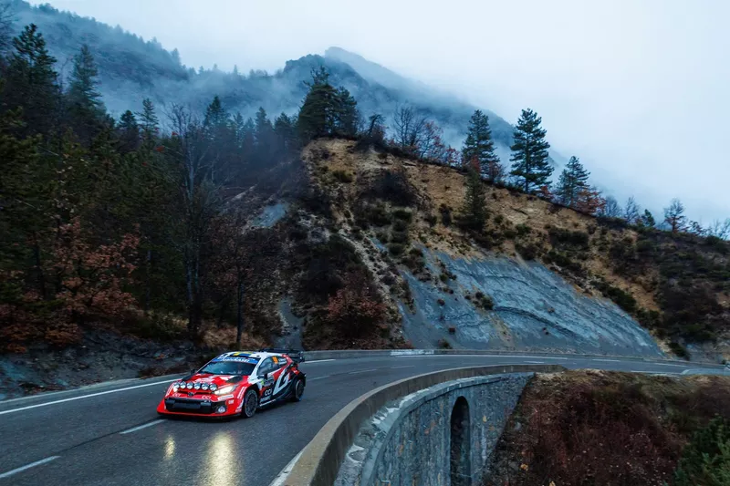 Oliver Solberg, Elliott Edmondson, Toyota Gazoo Racing WRT Toyota GR Yaris Rally1