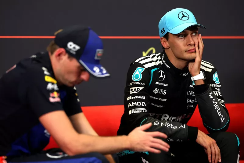 Max Verstappen, Red Bull Racing, George Russell, Mercedes