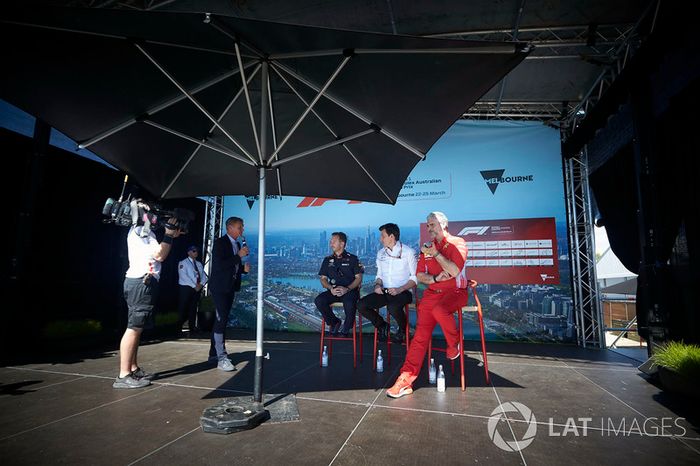 Christian Horner, Team Principal, Red Bull Racing, Toto Wolff, Executive Director (Business), Mercedes AMG, and Maurizio Arrivabene, Team Principal, Ferrari, on stage