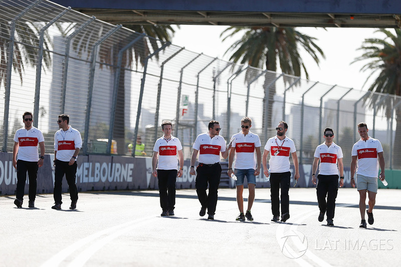 Track walk with Marcus Ericsson, Sauber