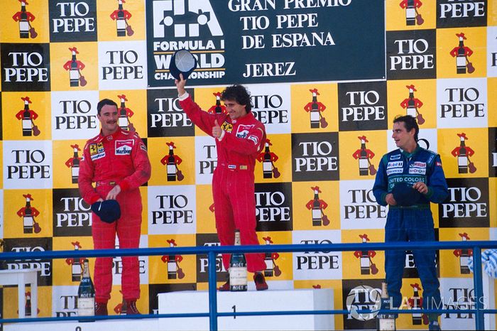 Podio: ganador de la carrera Alain Prost, segundo puesto Nigel Mansell, tercer puesto Alessadnro Nannini