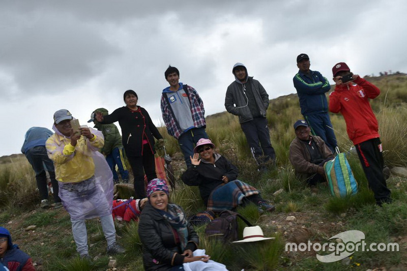 Aficionado en la etapa de Arequipa a La Paz